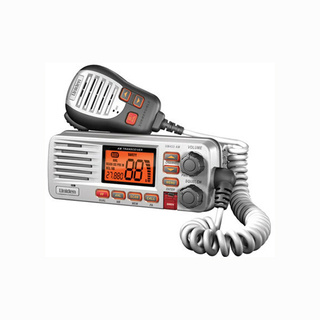 Uniden UM425 VHF Marine Radio With DSC, Programmable Memory Plus Scanning And Front Speaker